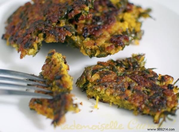 8 Smart Ways to Use Carrot Tops: Recipes and Tips to Cut Waste