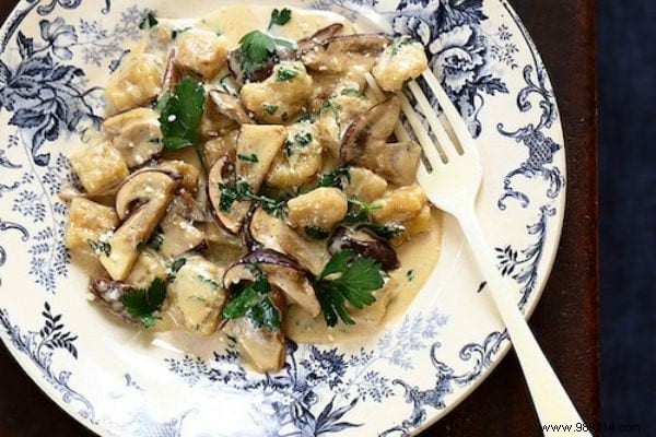 15 Easy, Delicious Recipes to Transform Leftover Mashed Potatoes