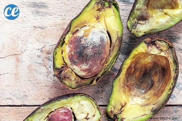 Is It Safe to Eat a Blackened Avocado? Expert Guide on When to Eat and Toss