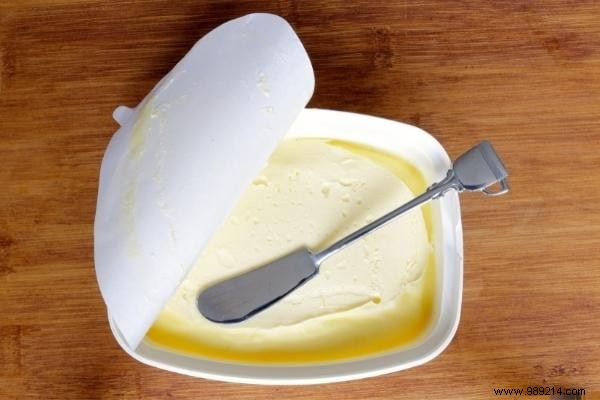 13 Healthy Natural Butter Substitutes for Baking and Cooking