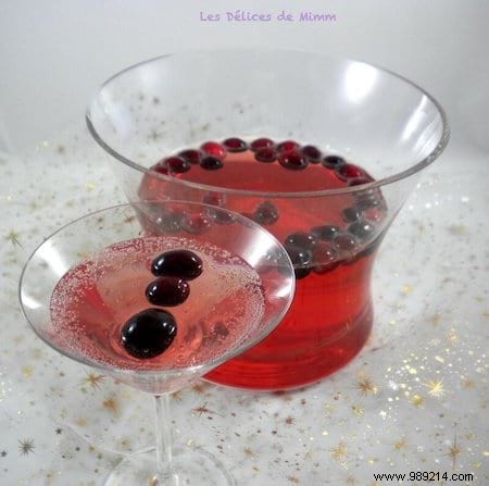 10 Easy Christmas Cocktails: Quick Recipes with or Without Alcohol