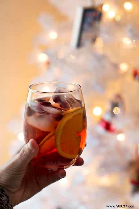 10 Easy Christmas Cocktails: Quick Recipes with or Without Alcohol