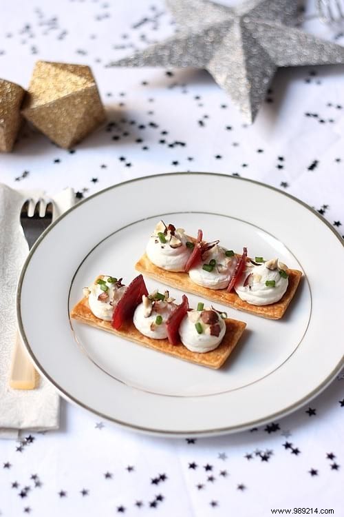 16 Easy, Budget-Friendly Christmas Appetizer Recipes to Impress Your Guests