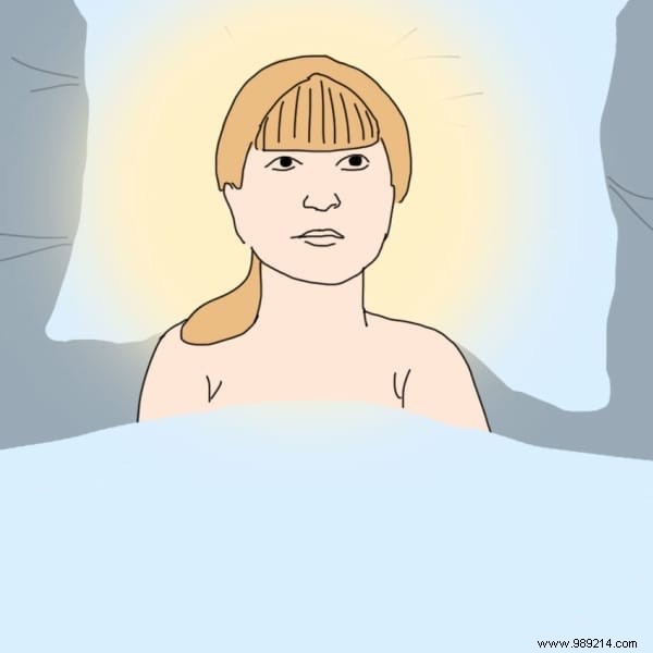 8 Science-Backed Reasons to Start Sleeping Naked Tonight