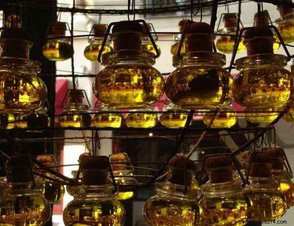 Shave Smoothly Without Foam: Use Olive Oil for a Natural, Hydrating Alternative