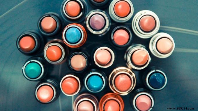 DIY Lipstick Recipe: Craft Custom Shades at Home with Lip Balm and Blush