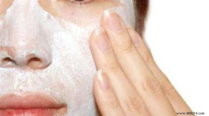 Revive Dull Skin with This Simple Homemade Yogurt Face Mask Recipe