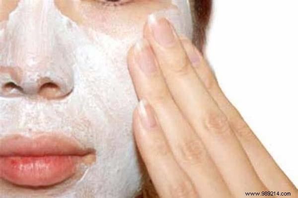 Revive Dull Skin with This Simple Homemade Yogurt Face Mask Recipe