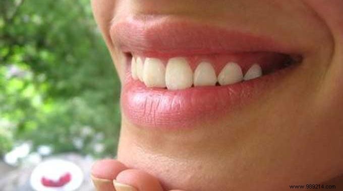 3 Proven Natural Remedies to Banish Unsightly Pimples Overnight