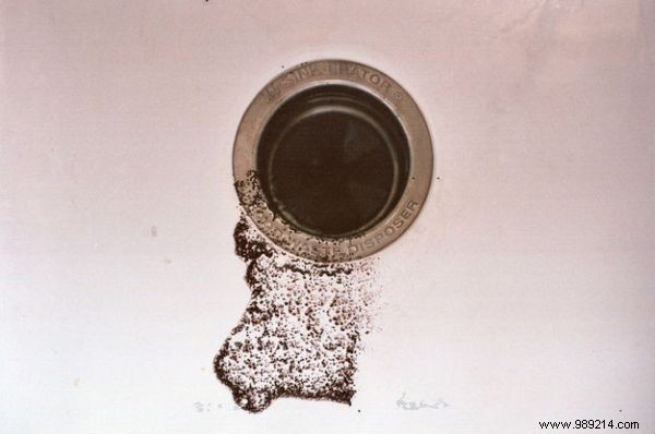 Clean and Maintain Your Drains for Free Using Coffee Grounds