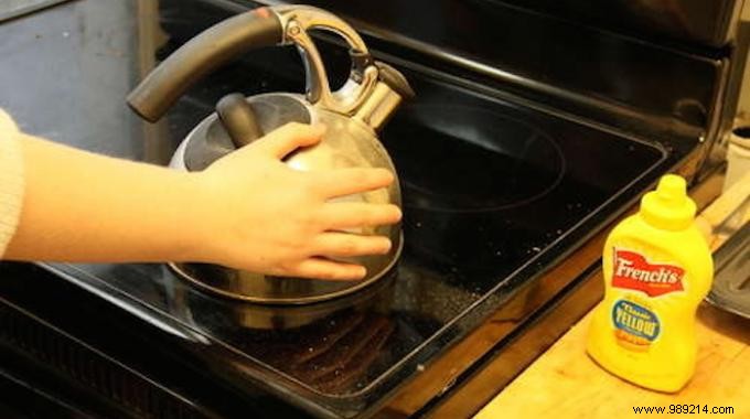 Soothe Minor Burns in 2 Minutes: A Time-Tested Mustard Remedy