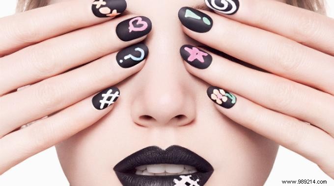 How to Dry Nail Polish Lightning Fast: The Proven Cold Water Method