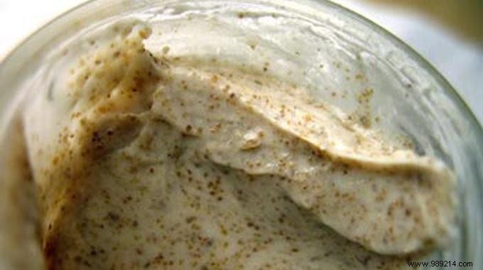 DIY Honey Face Scrub: Restore Radiance and Softness Naturally in 2 Weeks