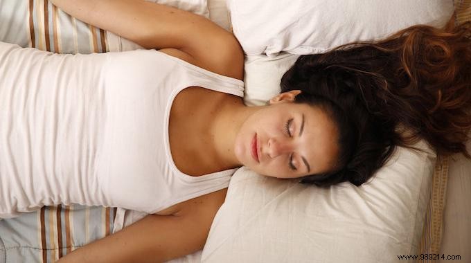 Fall Asleep in Under 1 Minute: Dr. Andrew Weil s Proven 4-7-8 Breathing Technique