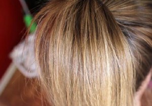 Lighten Your Hair Naturally: A Hairstylist s Lemon Juice Secret