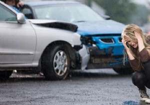 Life-Saving Wallet Essential: Create an Emergency Contact Card Today