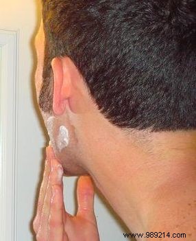 Shaving with Baking Soda: My Proven Method for Closer Shaves and Major Savings