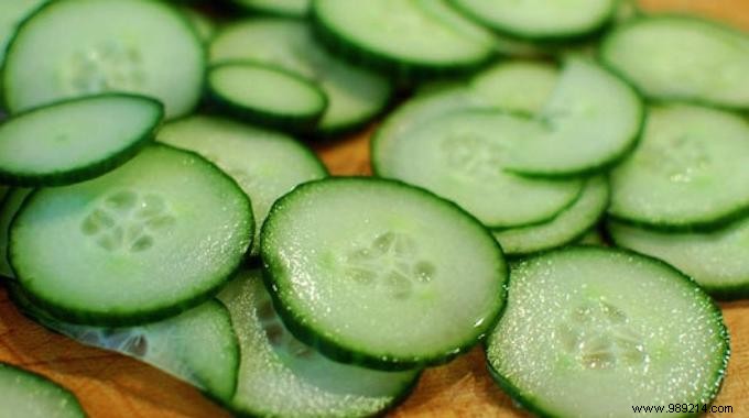 10 Proven Benefits of Cucumbers for Health, Skin, and Wellness