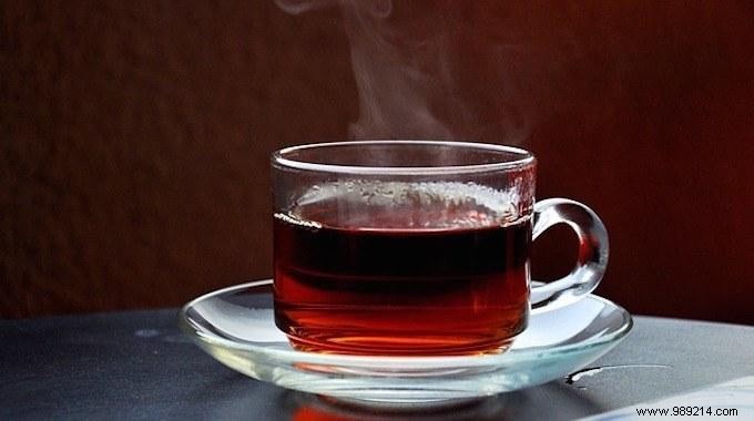 16 Proven Natural Gargles to Soothe and Heal a Sore Throat