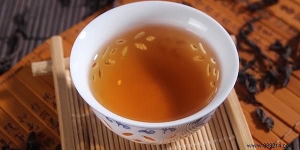 16 Proven Natural Gargles to Soothe and Heal a Sore Throat