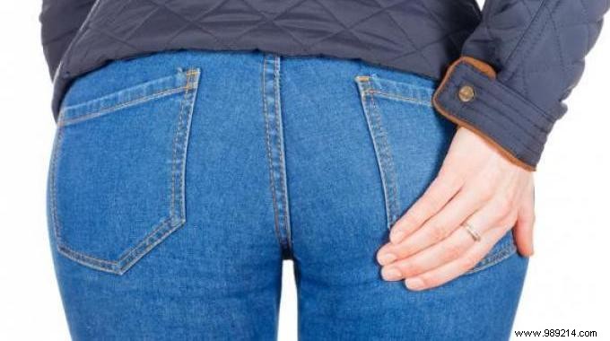 2 Simple Daily Habits for Firm, Toned Buttocks – No Gym Required