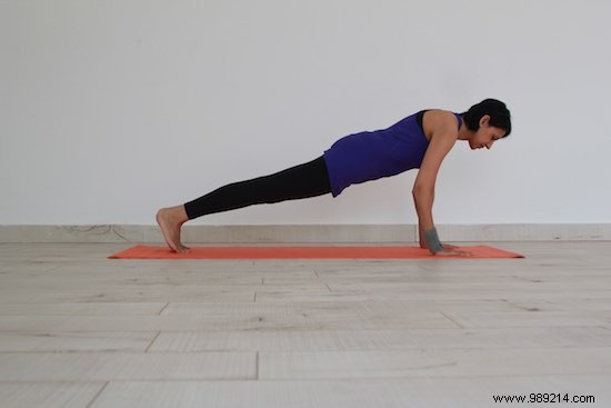 Fix Crooked Back and Hunched Shoulders: 3 Proven Static Exercises for Perfect Posture