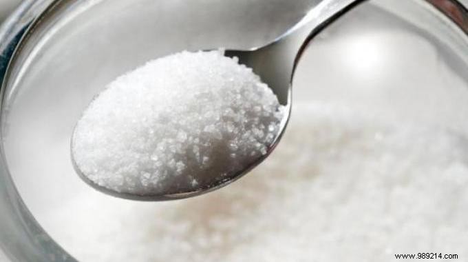 Instant Relief for a Burned Tongue: The Simple Sugar Spoon Trick