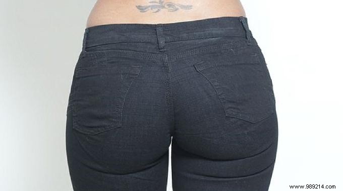 4 Proven Exercises for Firmer, Rounder Glutes You Can Do Anywhere