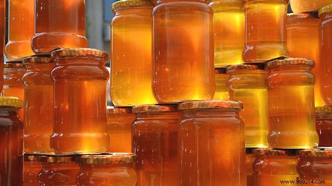 12 Time-Tested Grandmother s Honey Remedies for Everyday Ailments