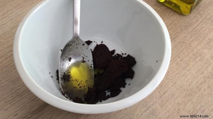 Coffee Grounds Face Mask for Dry Skin: My Proven DIY Recipe for Soft, Glowing Results