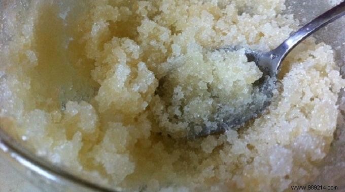 Achieve Baby-Soft Skin with This Gentle Oat Bran Scrub