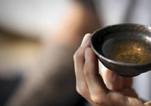 How to Use Argan Oil for Effective Anti-Wrinkle Skincare