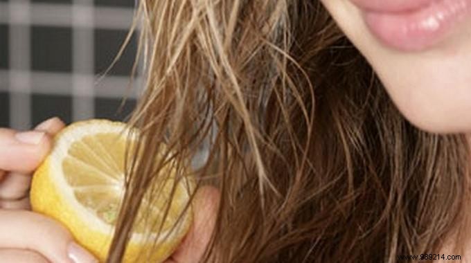 Natural Lemon Trick: Lighten Brown or Blonde Hair Quickly with Sun-Kissed Highlights