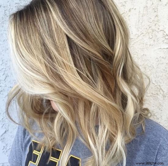 Natural Lemon Trick: Lighten Brown or Blonde Hair Quickly with Sun-Kissed Highlights