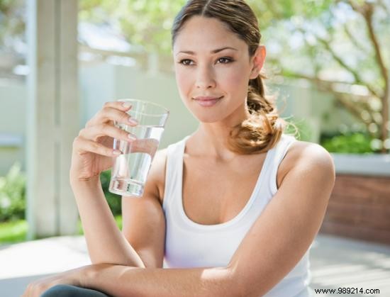 6 Proven Natural Remedies to Relieve Heartburn Fast