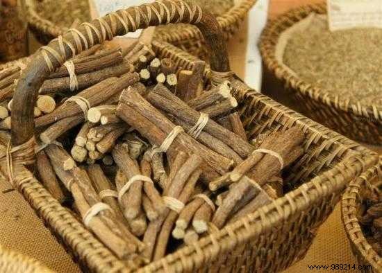 6 Proven Natural Remedies to Relieve Heartburn Fast