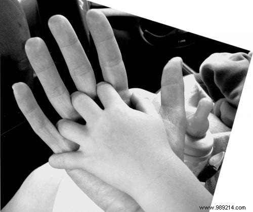 DIY Home Treatment for Velvety Soft Hands Like Baby Skin