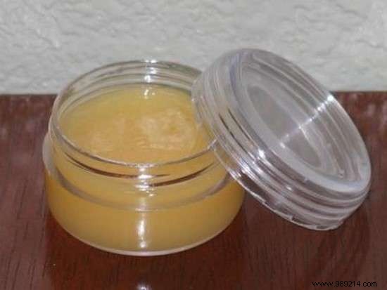7 Simple DIY Lip Balm Recipes for Soft, Nourished Lips