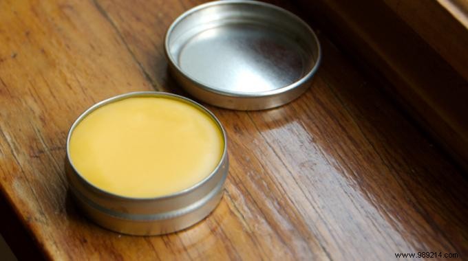 Simple Homemade Lip Balm Recipe: Natural, Effective Relief for Chapped Lips