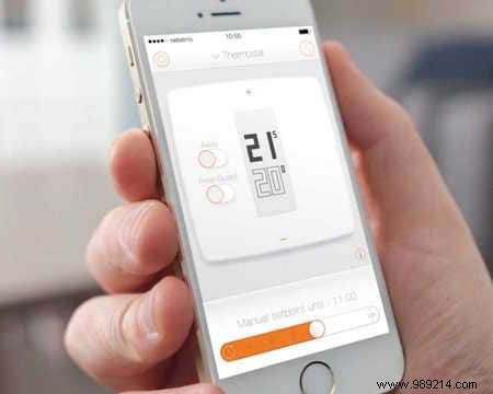 Science-Backed Benefits: Why Sleeping in a Cooler Room (15-19°C) Improves Health and Sleep Quality