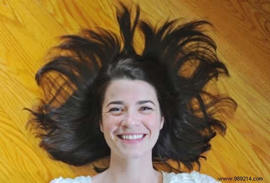DIY Baking Soda Shampoo Recipe: Achieve Shiny, Healthy Hair Naturally