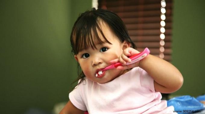 DIY Natural Toothpaste Recipe: Whiter Teeth, Fresher Breath, and Cheaper Than Store-Bought