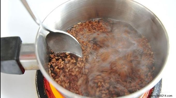 Flaxseed Tea: A Natural Approach to Supporting Weight Loss and Reducing Cellulite