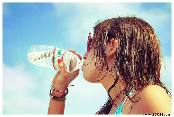 Naturally Blonde Your Hair in 3 Days: Proven Sun and Sea Salt Method (No Dye Needed)