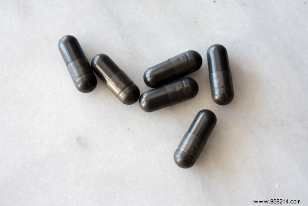 DIY Non-Toxic Eyeliner: Proven Recipe with Just 2 Natural Ingredients