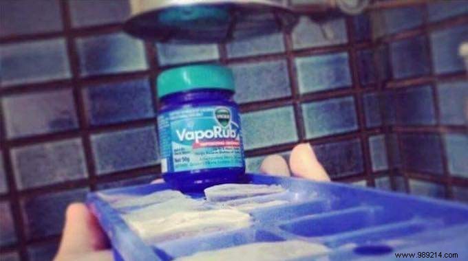 Clear Stuffy Nose and Ears with Vicks VapoRub Ice Cubes in the Shower