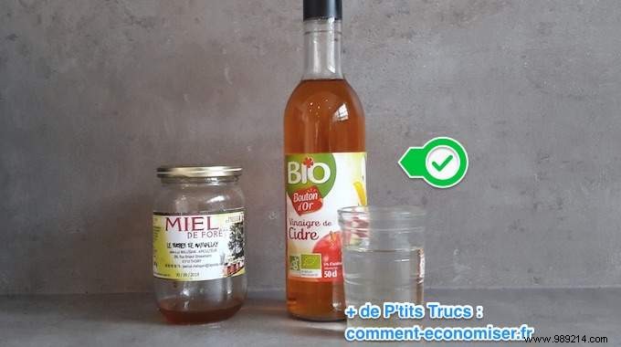 Supporting Bone Health: A Traditional Apple Cider Vinegar Remedy for Osteoporosis Prevention