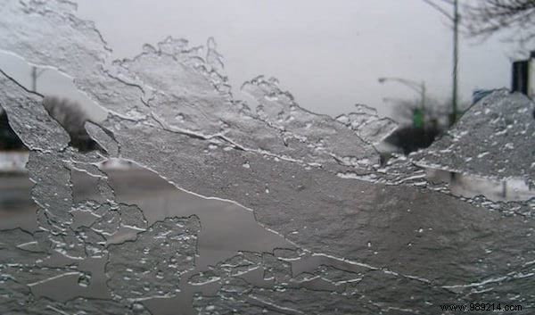 75 Proven Vinegar Uses: Expert Hacks for Cleaning, Health, Home, and More