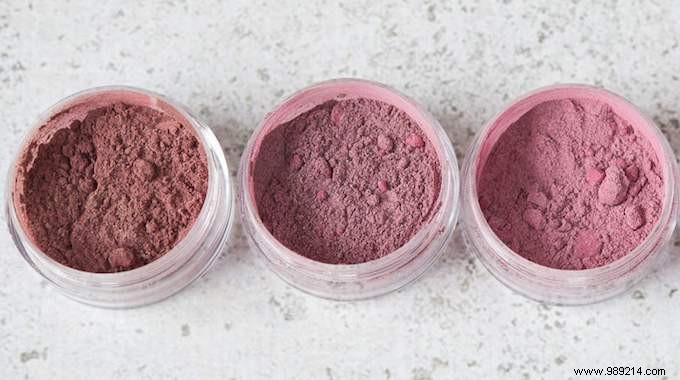 DIY Natural Blush Recipe: 100% Edible Ingredients for Safe, Glowing Cheeks