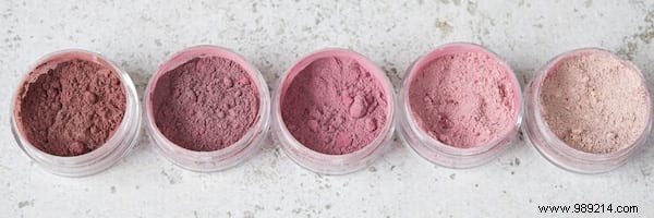 DIY Natural Blush Recipe: 100% Edible Ingredients for Safe, Glowing Cheeks